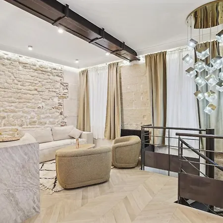 Apartament Kaza Bella - Marais Modern Flat With Small Pool Paryż