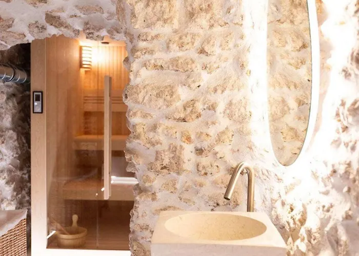 Apartment Kaza Bella - Marais Modern Flat With Small Pool *